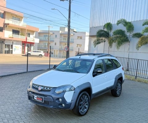 PALIO WEEKEND ADVENTURE 2018 LOCKER 1.8 MANUAL
