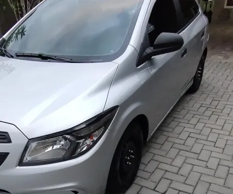 CHEVROLET ONIX à venda.