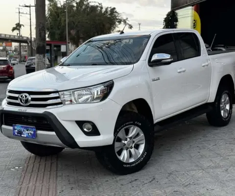 Hilux CD SRV 4x4 2.8 TDI Diesel Aut.