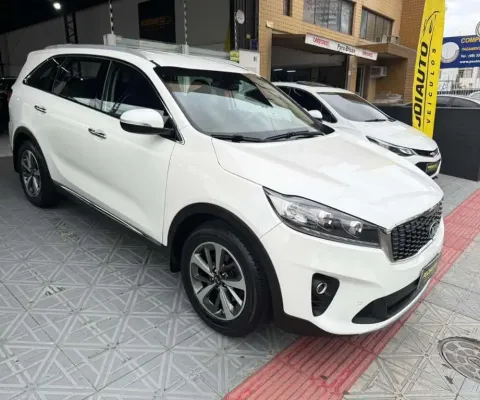 Kia Sorento EX 7 LUGARES  - Branca - 2017/2018