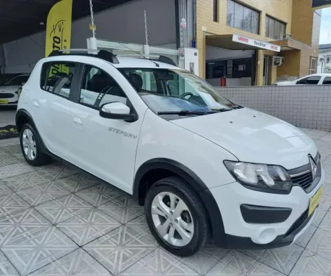 Renault Sandero STEPWAY 1.6 FLEX AUT - Branca - 2015/2016