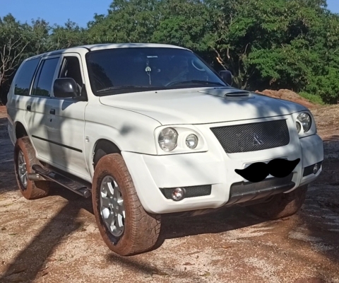 PAJERO HD à VENDA