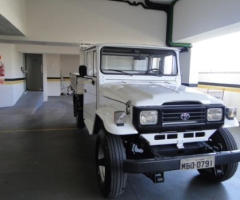 TOYOTA BANDEIRANTE à venda.