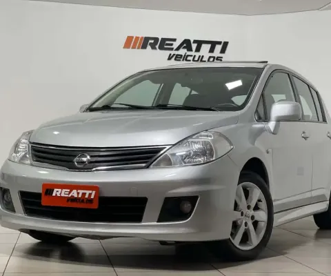 NISSAN TIIDA HATCH SL 1.8 AUT 4P 2013