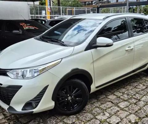 Toyota yaris x-way 1.5 cvt 2019 **top de linha, impecável**