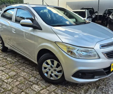 Chevrolet onix lt 1.0 8v flex 2014 **excelente estado de conservação**