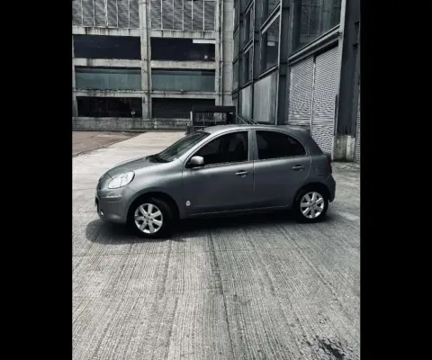 Nissan MARCH 1.0 S 16V FLEX 4P MANUAL