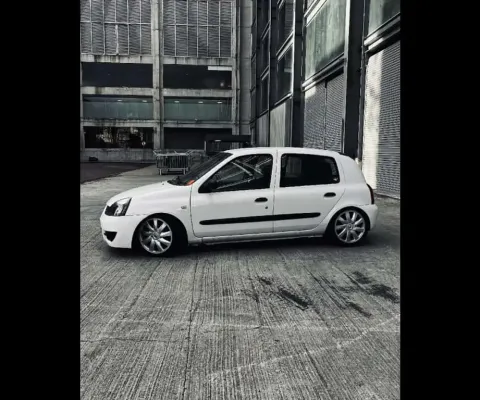 Renault CLIO 1.6 EXPRESSION 16V GASOLINA 4P MANUAL