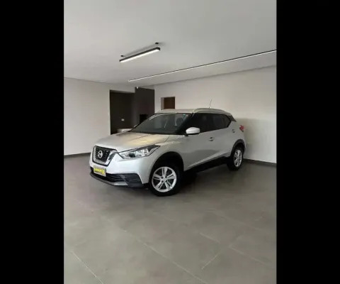 NISSAN KICKS S CVT 2018