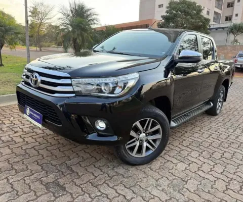 TOYOTA HILUX 2.8 SRX 4X4 CD 16V DIESEL 4P AUTOMÁTICO