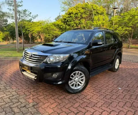 TOYOTA HILUX SW4 3.0 SRV 4X4 16V TURBO INTERCOOLER DIESEL 4P AUTOMÁTICO