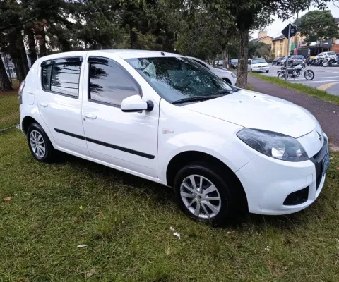 Sandero 1.0