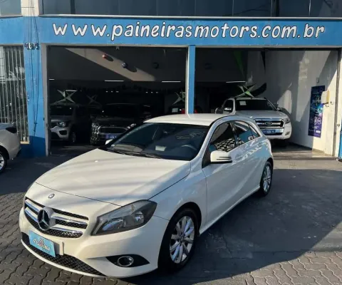 Mercedes-benz a200turbo 2015
