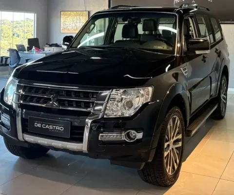 MITSUBISHI PAJERO FULL