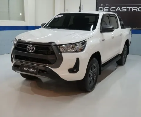 TOYOTA HILUX SR