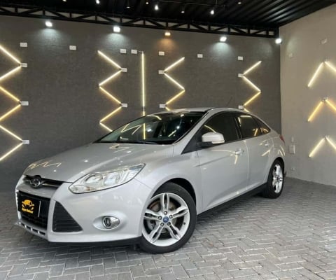FORD FOCUS SE AT 2.0T 2014
