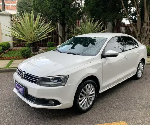 VOLKSWAGEN JETTA 2.0 T 2013