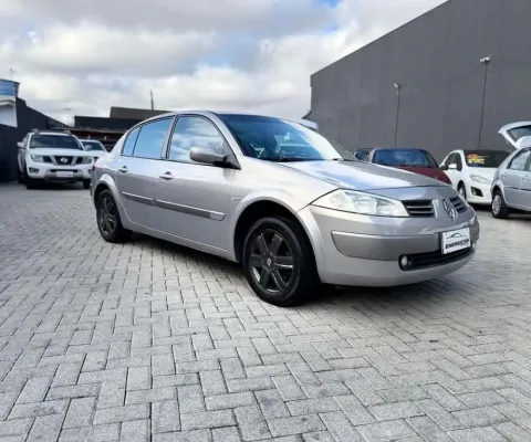 Renault Mégane Sedan Dynamique 1.6 2009 REPASSE