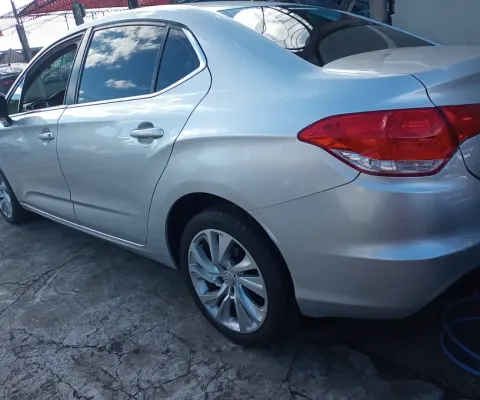 CITROEN C4  2.0 LOUNGE  TENDANCE 4P