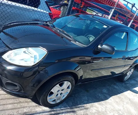 Ka em ótimo estado de conservação troca por moto 