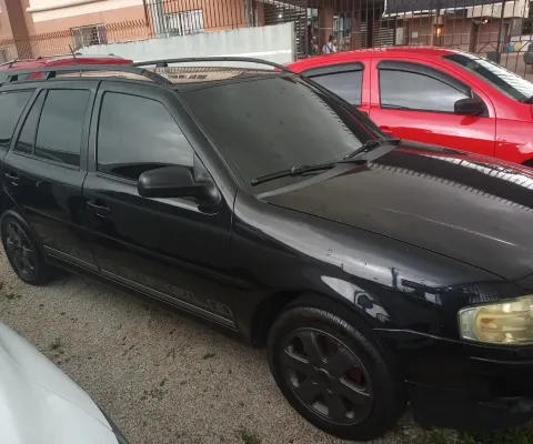 Parati 1.6 em ótimo estado de conservação 