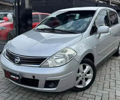 NISSAN TIIDA 18S FLEX 2013