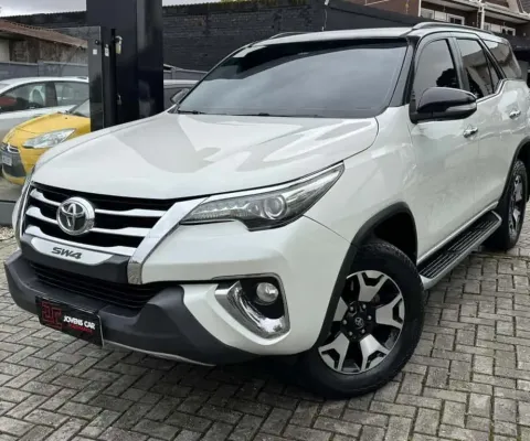 TOYOTA HILUX SW4 SRX 2.8 AUT 7L 2016