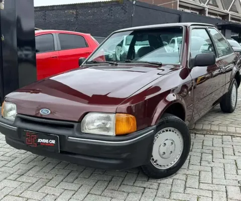 FORD ESCORT 1.8 GHIA 1992