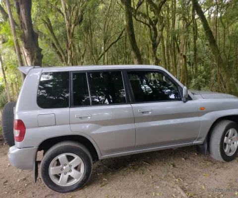 MITSUBISHI PAJERO TR4 à venda.