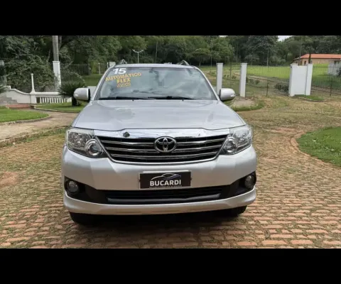 TOYOTA Hilux SW4 2.7 16V 4P SR FLEX AUTOMÁTICO