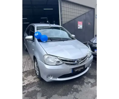Toyota Etios 2014 1.5 x sedan 16v flex 4p manual