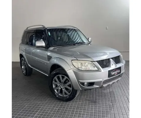 Mitsubishi Pajero tr4 2013 2.0 4x2 16v 140cv flex 4p manual