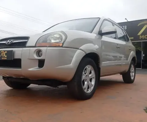 TUCSON GLS 2.7  AUTOMATICO ( ENTRADA + 48 X R$899,00)  Excelente Oportunidade de negociaçao. 