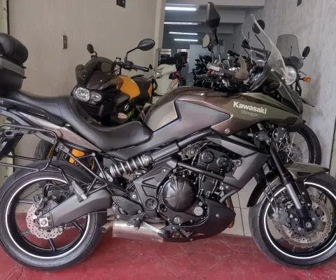 KAWASAKI VERSYS 650 ABS  impecavel com apenas 40.000km