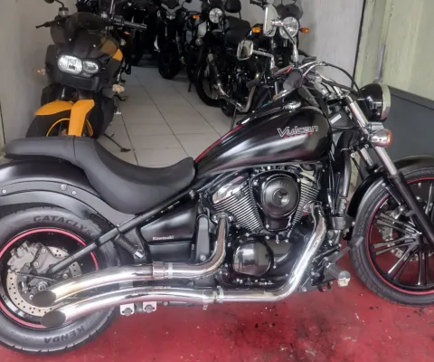 KAWASAKI VULCAN 900 CUSTOM EDIÇÃO ESPECIAL IMPECAVEL