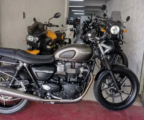 TRIUMPH STREET TWIN 900 ABS IMPECAVEL COM 18.000KM