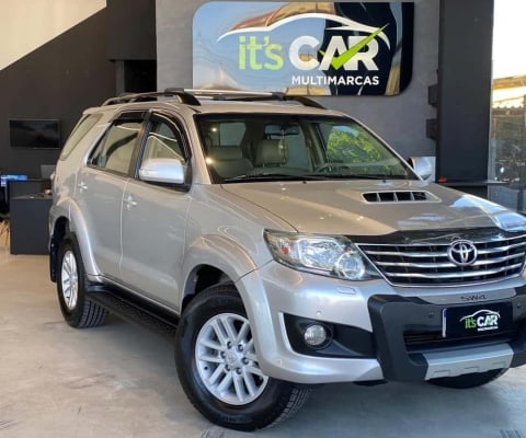 TOYOTA HILUXSW4 SRV4X4 2013