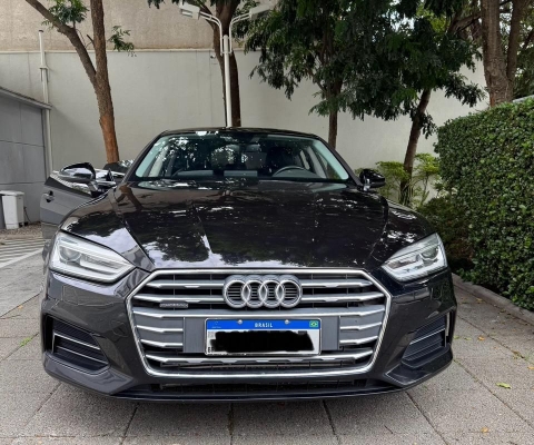 Audi A5 Sportback Ambiente 2.0 Gasolina TFSi Turbo 2018