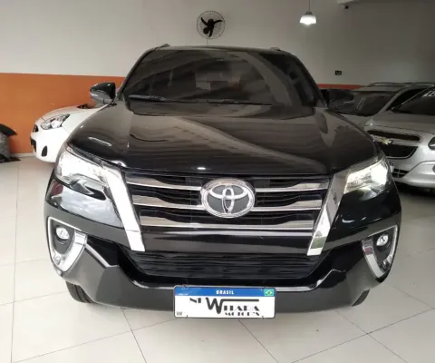 Toyota Hilux SW4 SRX 2.8 4x4 Diesel 2019
