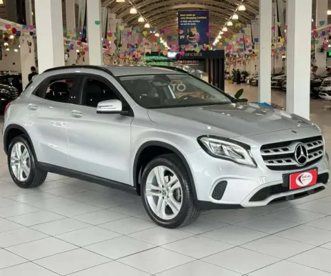 MERCEDES-BENZ GLA 200 1.6 CGI STYLE 16V TURBO FLEX 4P AUTOMÁTICO