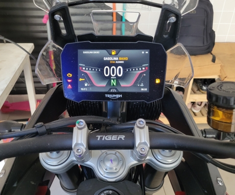 TRIUMPH TIGER à venda.
