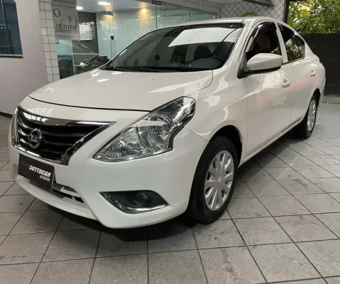 Nissan versa 16 sv 2016