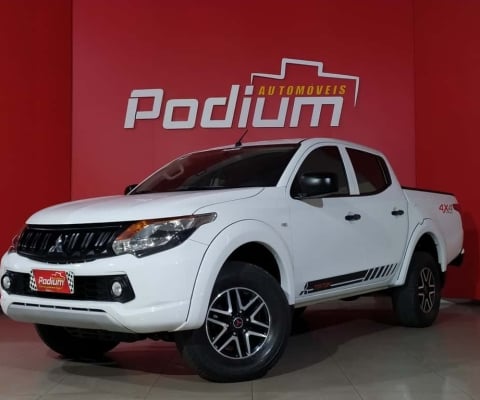 MITSUBISHI L200 TRITON OUTDOOR Tri. Outd. GLX 2.4 CD 4x4 Die. Mec.