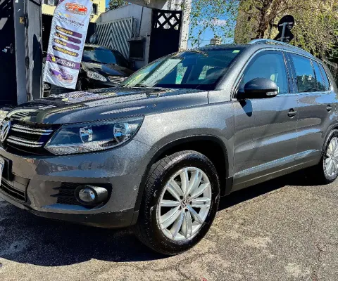 Volkswagen Tiguan TSI 2.0 automático 2014