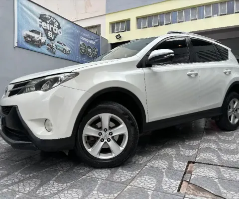 Toyota Rav4 2013 revisado com garantia da loja 