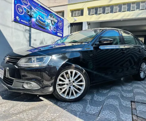 Volkswagen Jetta 2013 TSI Blindado Revisado e Com garantia