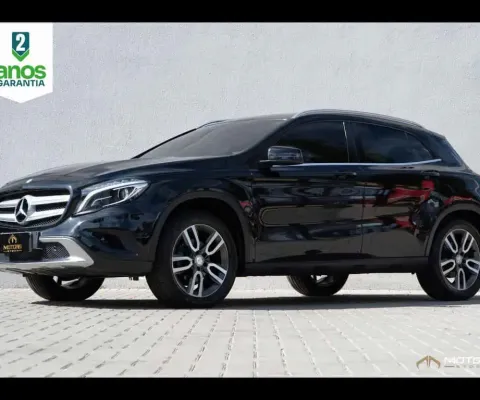 MERCEDES-BENZ GLA200FF 2015