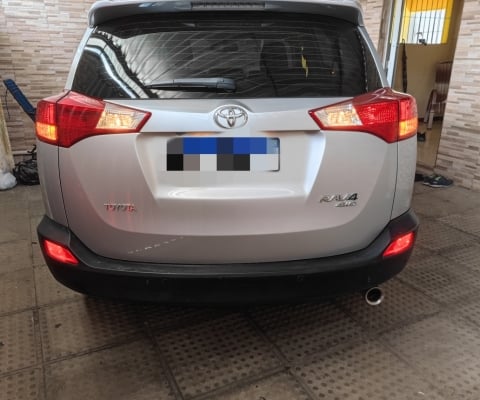 TOYOTA RAV4 à venda.