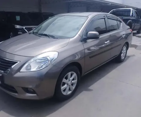 Nissan versa 16sl flex 2014