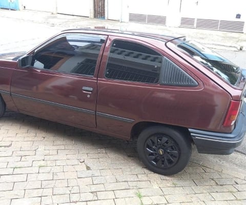 CHEVROLET KADETT à venda.
